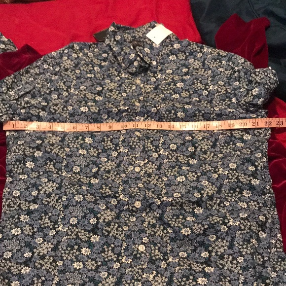 J crew men blue flower print shirt - Picture 6 of 9